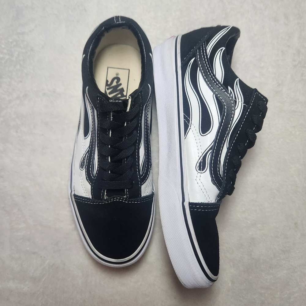 Vans Old Skool Flame Black White Skate Shoes Women 7 Y2K Alt Mall Goth Punk